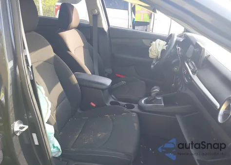 2021 Kia Forte Lxs from USA, damaged, VIN 3KPF24AD6ME372761